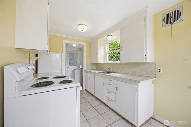 2812 Vallette Street, Bellingham, WA 98225