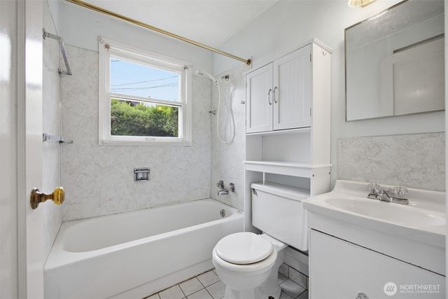 2812 Vallette Street, Bellingham, WA 98225