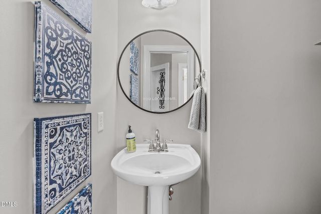 409 Acorn Falls Court, Holly Springs, NC 27540