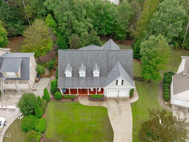 409 Acorn Falls Court, Holly Springs, NC 27540