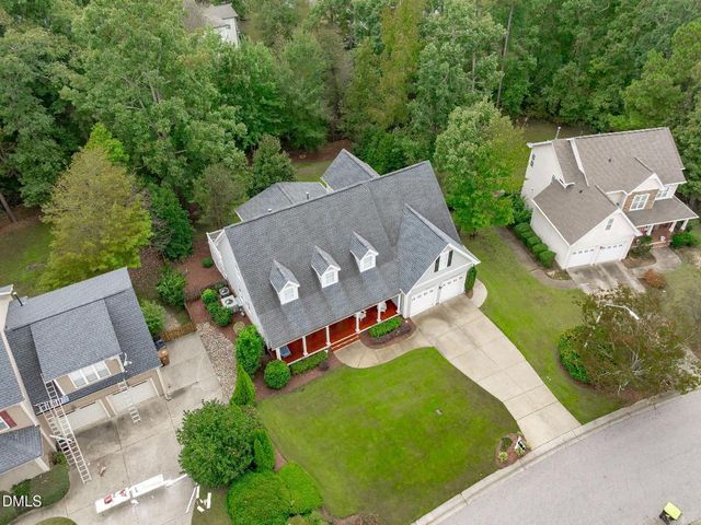 409 Acorn Falls Court, Holly Springs, NC 27540