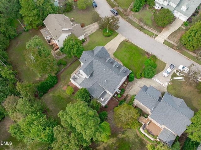409 Acorn Falls Court, Holly Springs, NC 27540