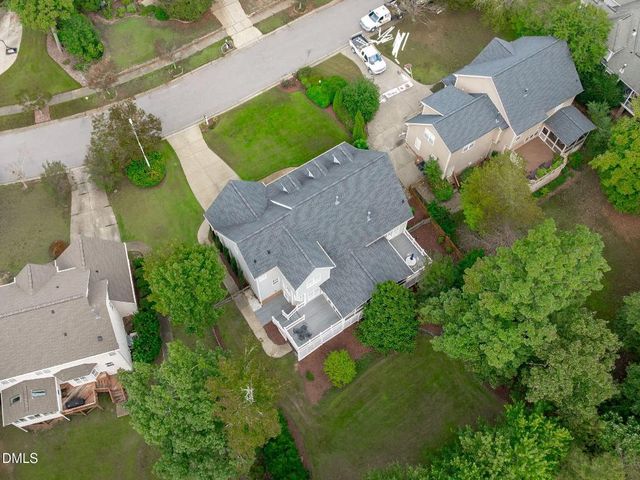 409 Acorn Falls Court, Holly Springs, NC 27540