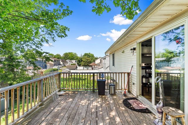 68 W edward Street, Iselin, NJ 08830