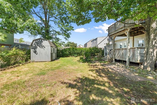 68 W edward Street, Iselin, NJ 08830