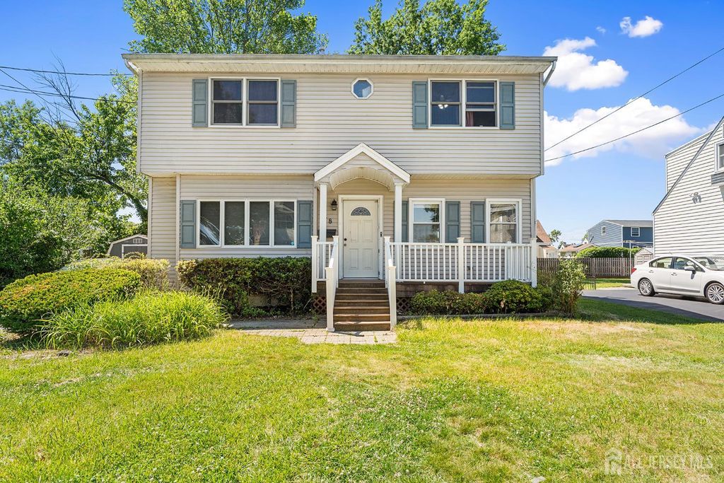 68 W edward Street, Iselin, NJ 08830