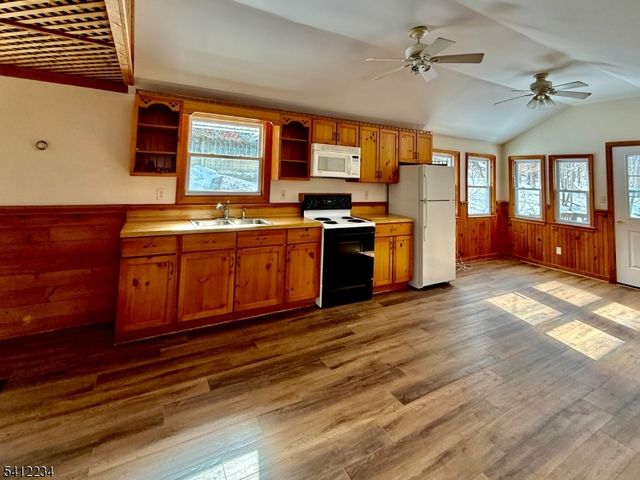 903 Green Pond Rd, Rockaway Twp., NJ 07866