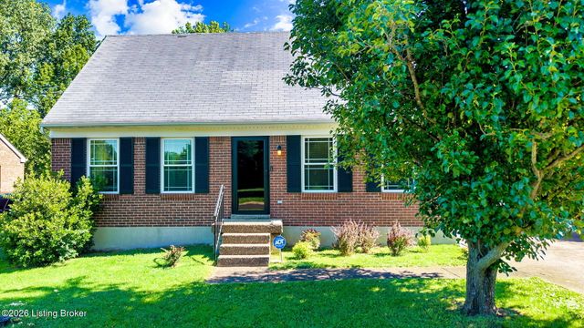3821 Hillcross Dr, Louisville, KY 40229