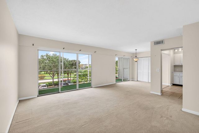 35 Mansfield A, Boca Raton, FL 33434