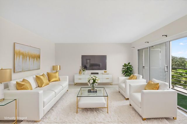 35 Mansfield A, Boca Raton, FL 33434