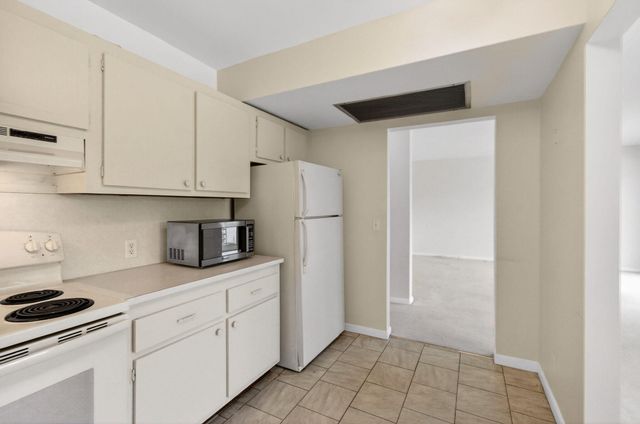 35 Mansfield A, Boca Raton, FL 33434