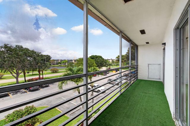 35 Mansfield A, Boca Raton, FL 33434