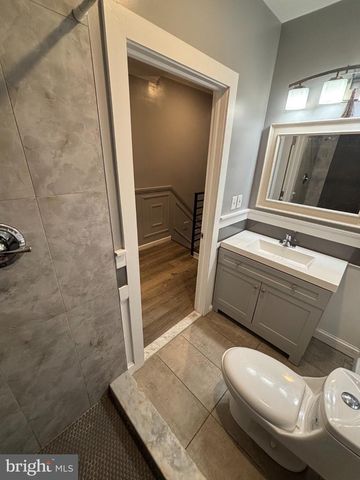 1717 FONTAIN ST, Philadelphia, PA 19121