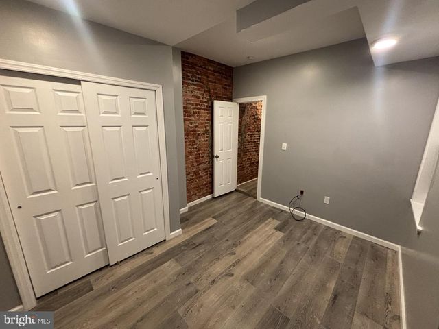 1717 FONTAIN ST, Philadelphia, PA 19121