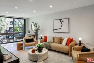 7300 Franklin Avenue 346, Los Angeles, CA 90046