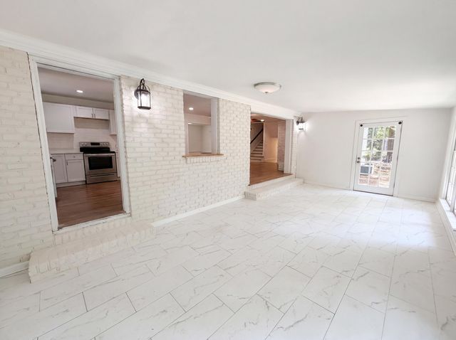 101 Picadilly Loop, Summerville, SC 29483
