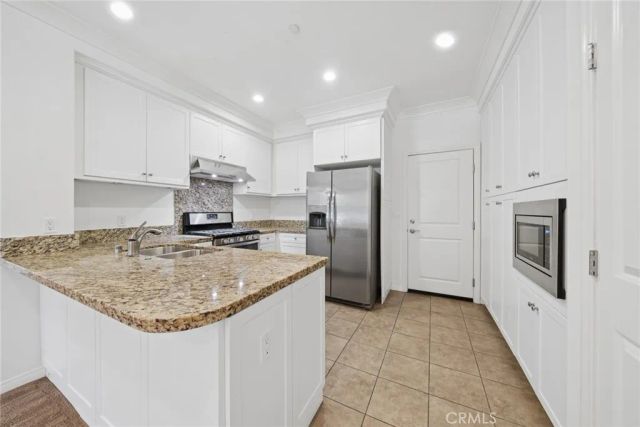 107 Mayfair, Irvine, CA 92620