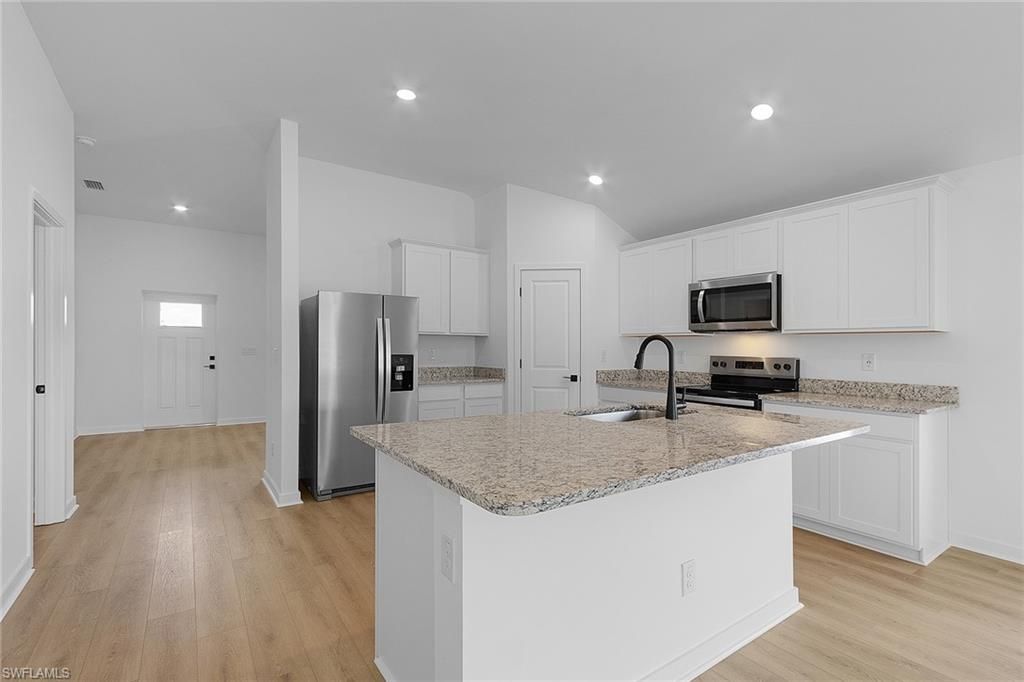 3105 45th ST SW, LEHIGH ACRES, FL 33976 — photo 3