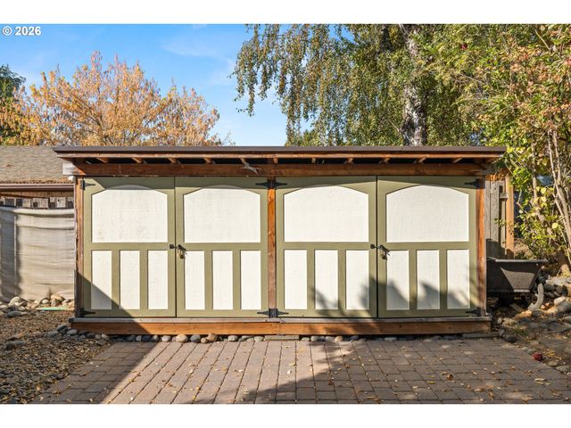 4495 Se CHELSEA St, Milwaukie, OR 97222