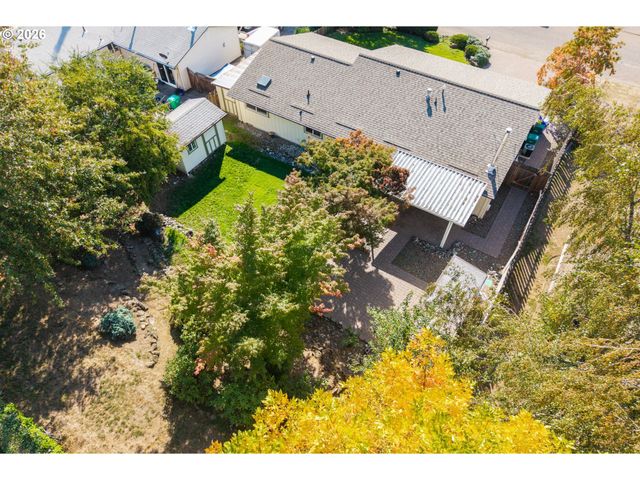 4495 Se CHELSEA St, Milwaukie, OR 97222
