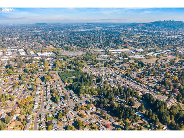 4495 Se CHELSEA St, Milwaukie, OR 97222