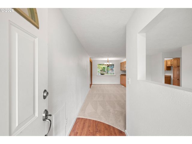 4495 Se CHELSEA St, Milwaukie, OR 97222