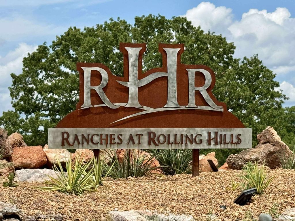 100 Rolling Hills Boulevard, Alvord, TX 76225