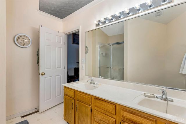 6653 Clovis Drive, Fairfield Twp, OH 45011