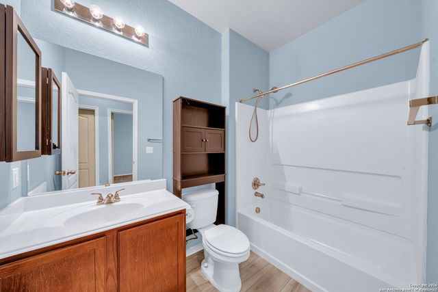 3823 Amber Chase, San Antonio, TX 78245