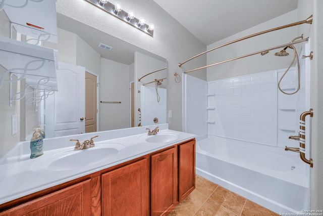 3823 Amber Chase, San Antonio, TX 78245