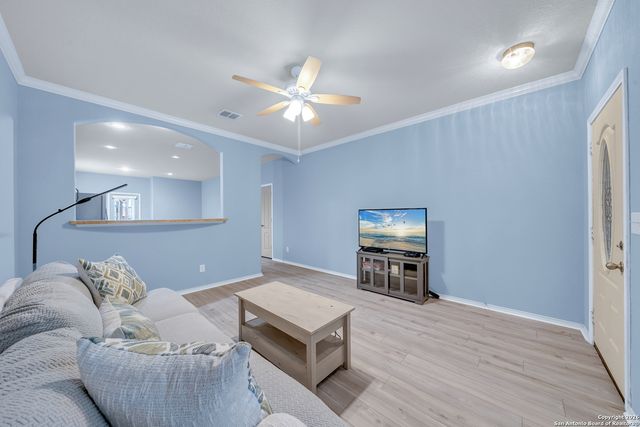 3823 Amber Chase, San Antonio, TX 78245