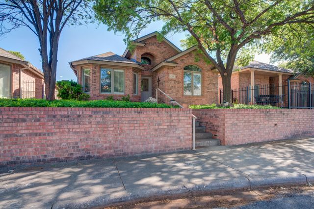 3215 63rd Street, Lubbock, TX 79413