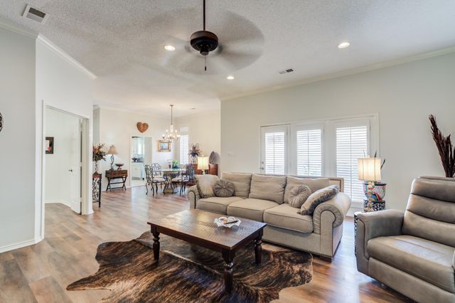 3215 63rd Street, Lubbock, TX 79413