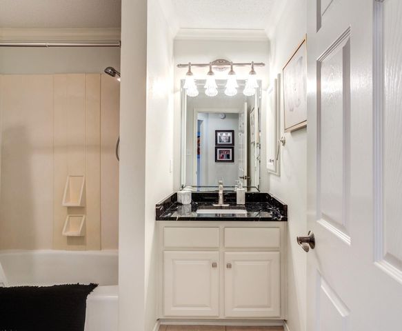 3215 63rd Street, Lubbock, TX 79413