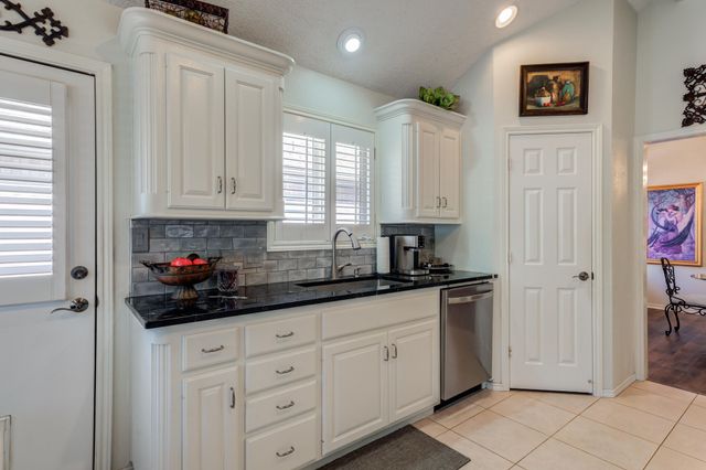 3215 63rd Street, Lubbock, TX 79413
