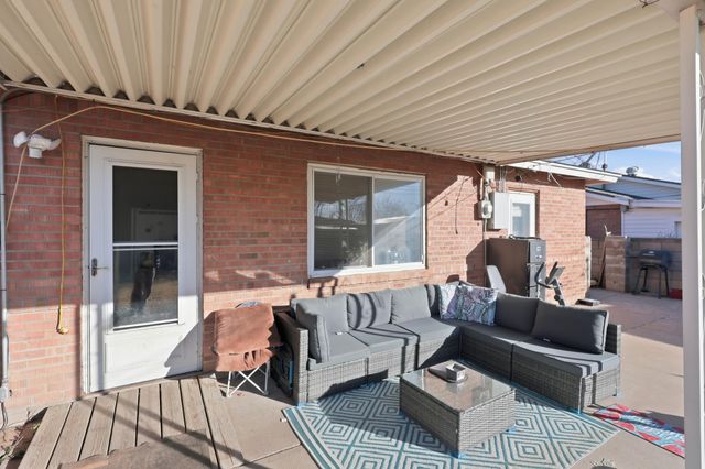 2615 General Arnold Street NE, Albuquerque, NM 87112