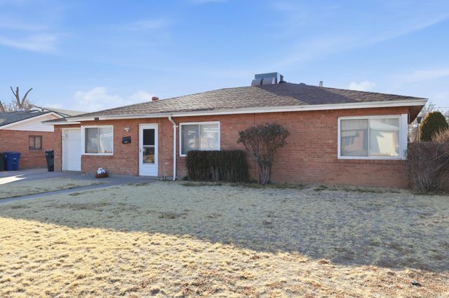 2615 General Arnold Street NE, Albuquerque, NM 87112