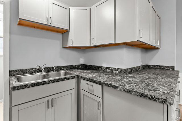 3148 3rd Avenue S, Minneapolis, MN 55408