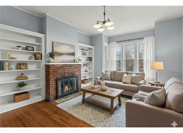 3148 3rd Avenue S, Minneapolis, MN 55408