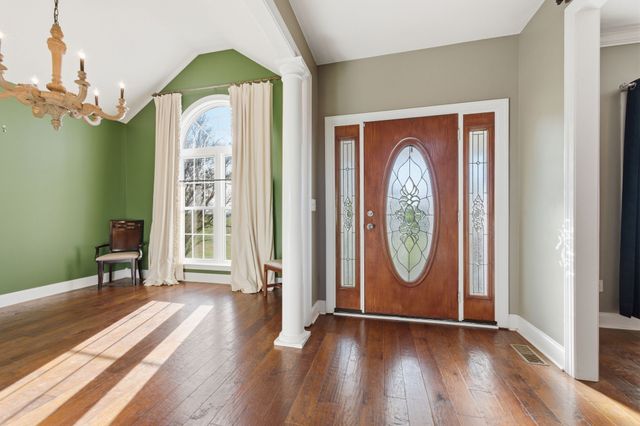 7141 Old Zion Rd, Columbia, TN 38401