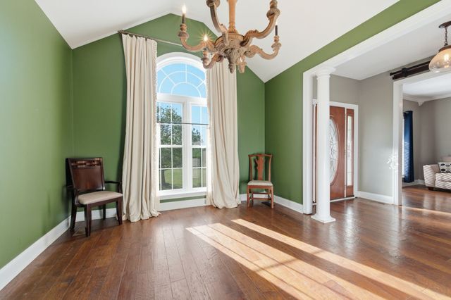 7141 Old Zion Rd, Columbia, TN 38401