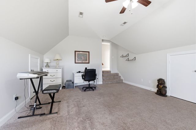 7141 Old Zion Rd, Columbia, TN 38401