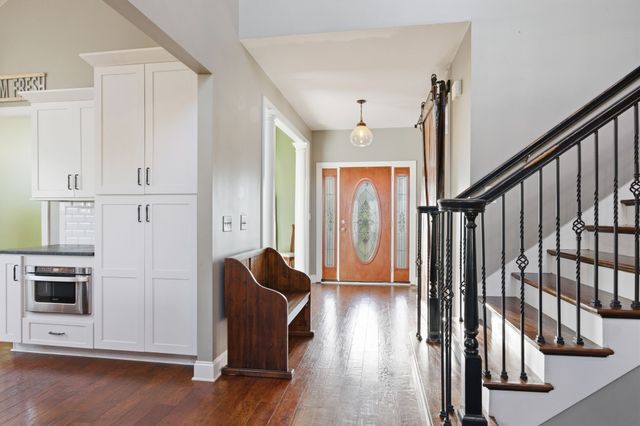 7141 Old Zion Rd, Columbia, TN 38401