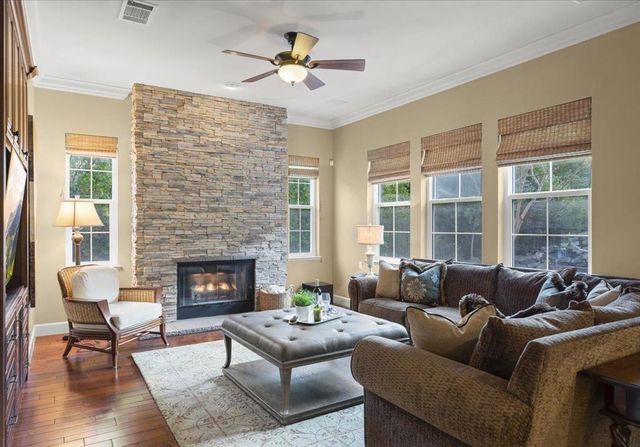 6617 Broadacres Drive, San Jose, CA 95120