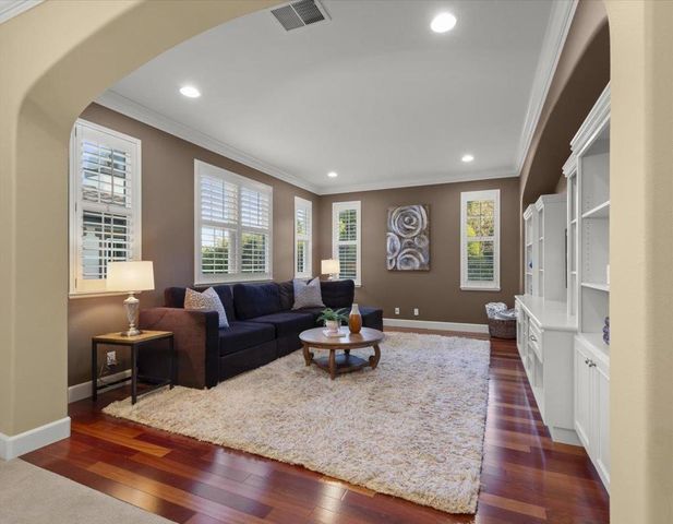 6617 Broadacres Drive, San Jose, CA 95120