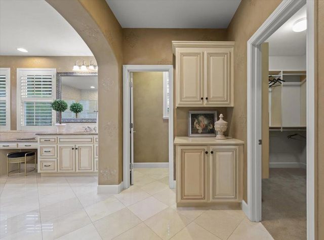 6617 Broadacres Drive, San Jose, CA 95120