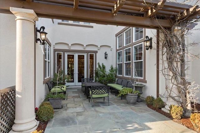 6617 Broadacres Drive, San Jose, CA 95120