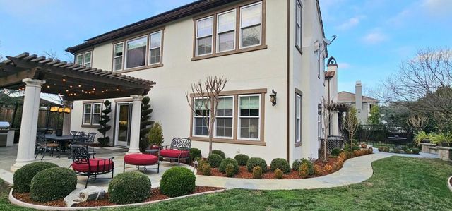 6617 Broadacres Drive, San Jose, CA 95120