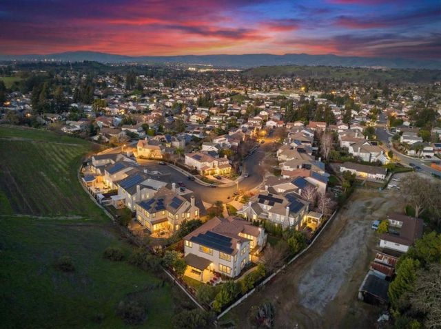 6617 Broadacres Drive, San Jose, CA 95120