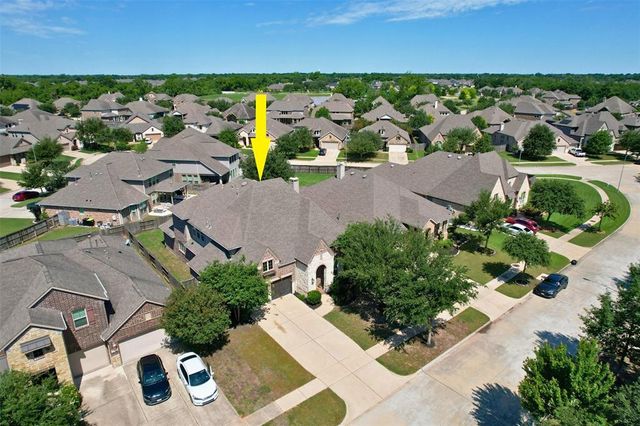 4847 Trickle Creek Drive, Fulshear, TX 77441